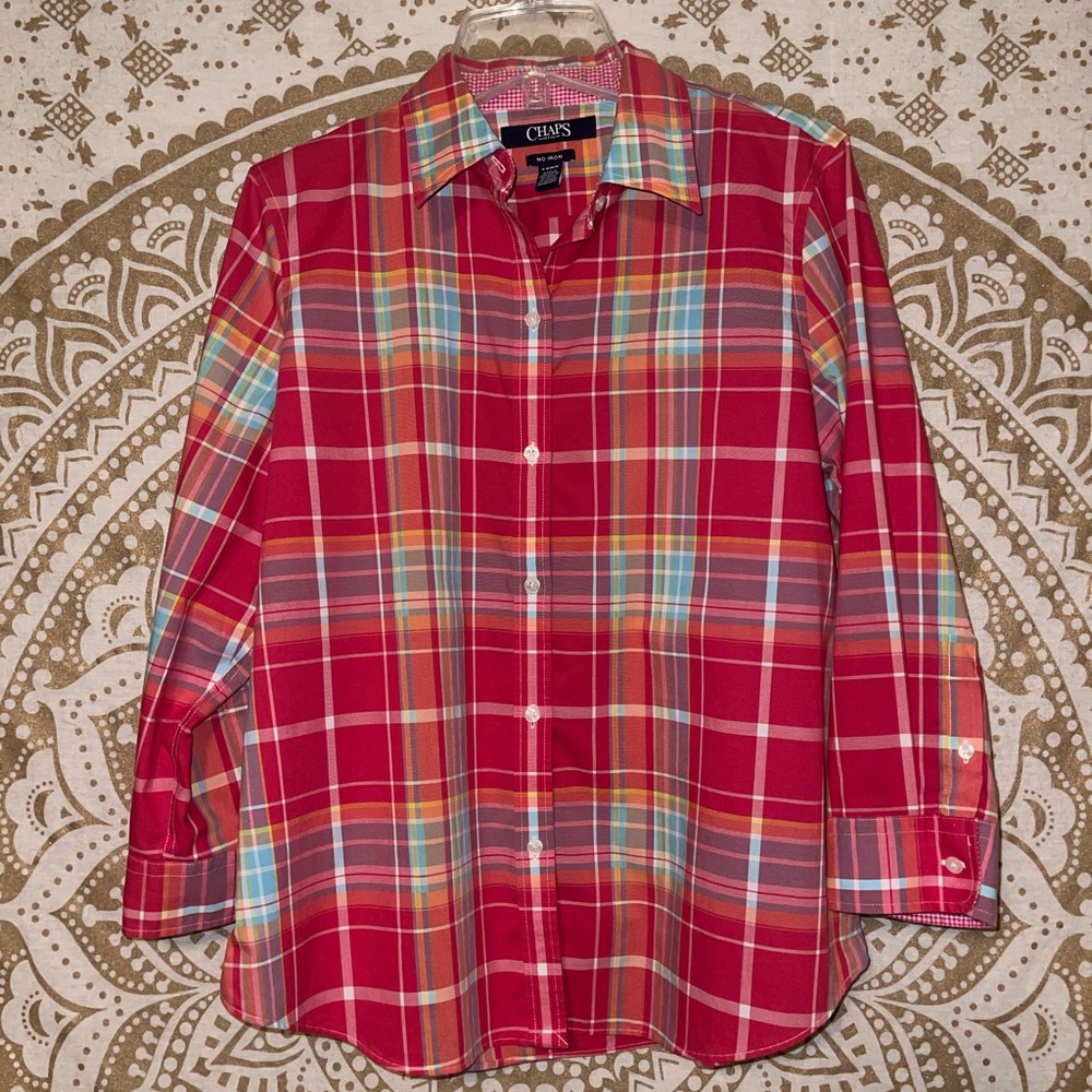 ✨HP✨ LADIES “CHAPS” RED & MULTI-COLORED BUTTON DOWN LONG SLEEVE BLOUSE, SIZE PM